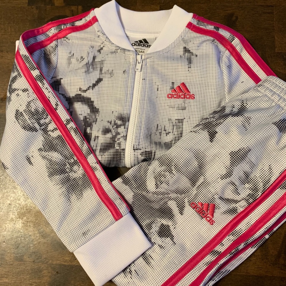 Adidas toddler girl tracksuit size 3T